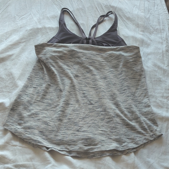 Lululemon Moment To Movement 2 In 1 Tank With Built In Bra - Picture 3 of 6